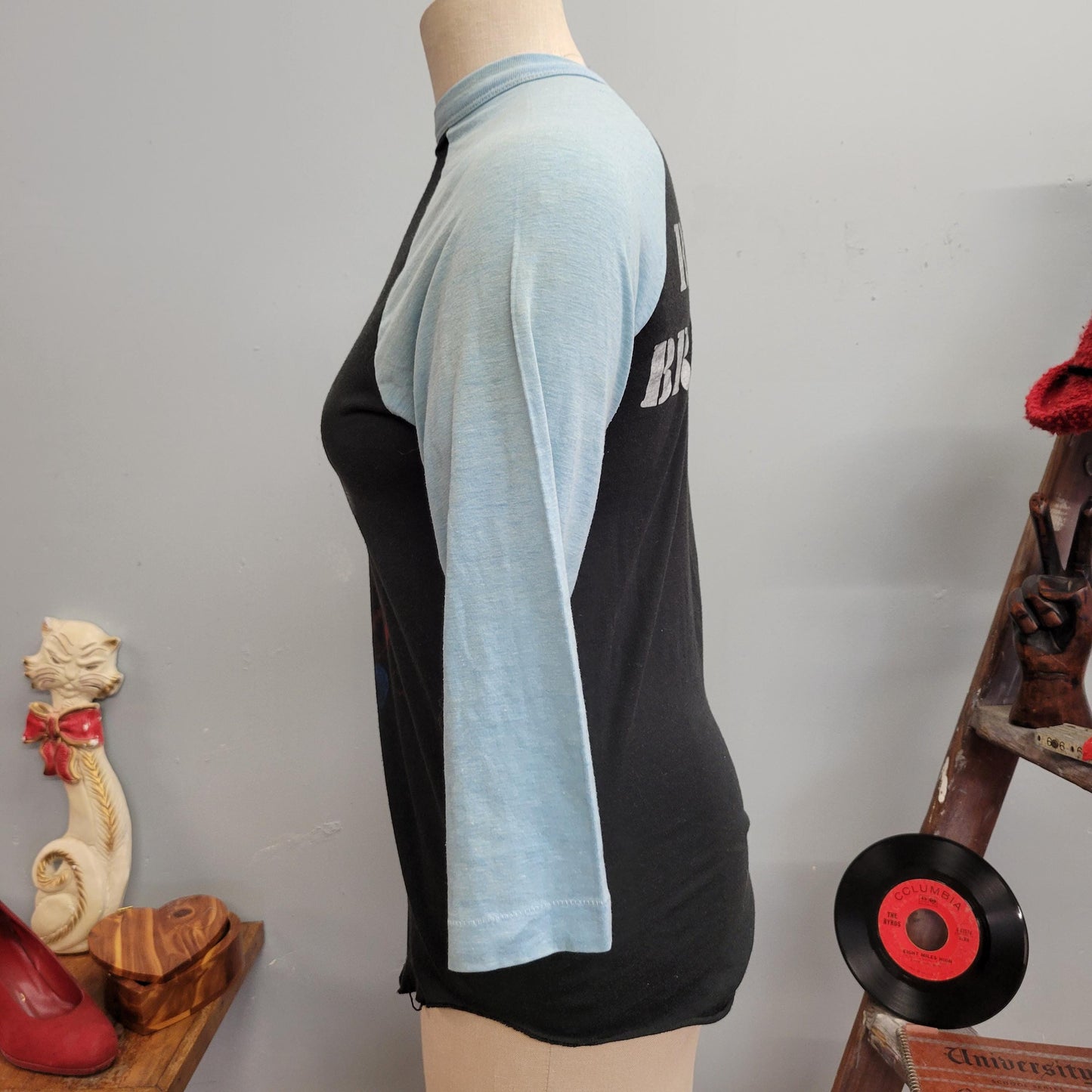 vtg 80s DEF LEPPARD RAGLAN // vintage band tee tee jays medium rock brigade tour shirt two toned big face print faded soft hair metal glam