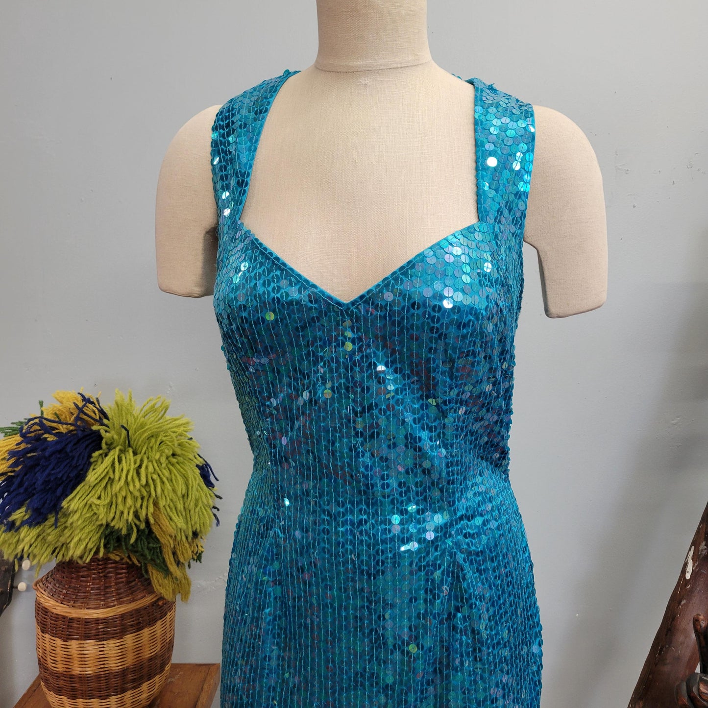 vtg 80s SEQUIN MINI DRESS // vintage night line size 10 womens small new years clubbing holiday sparkly dress sweetheart sexy cut out dress