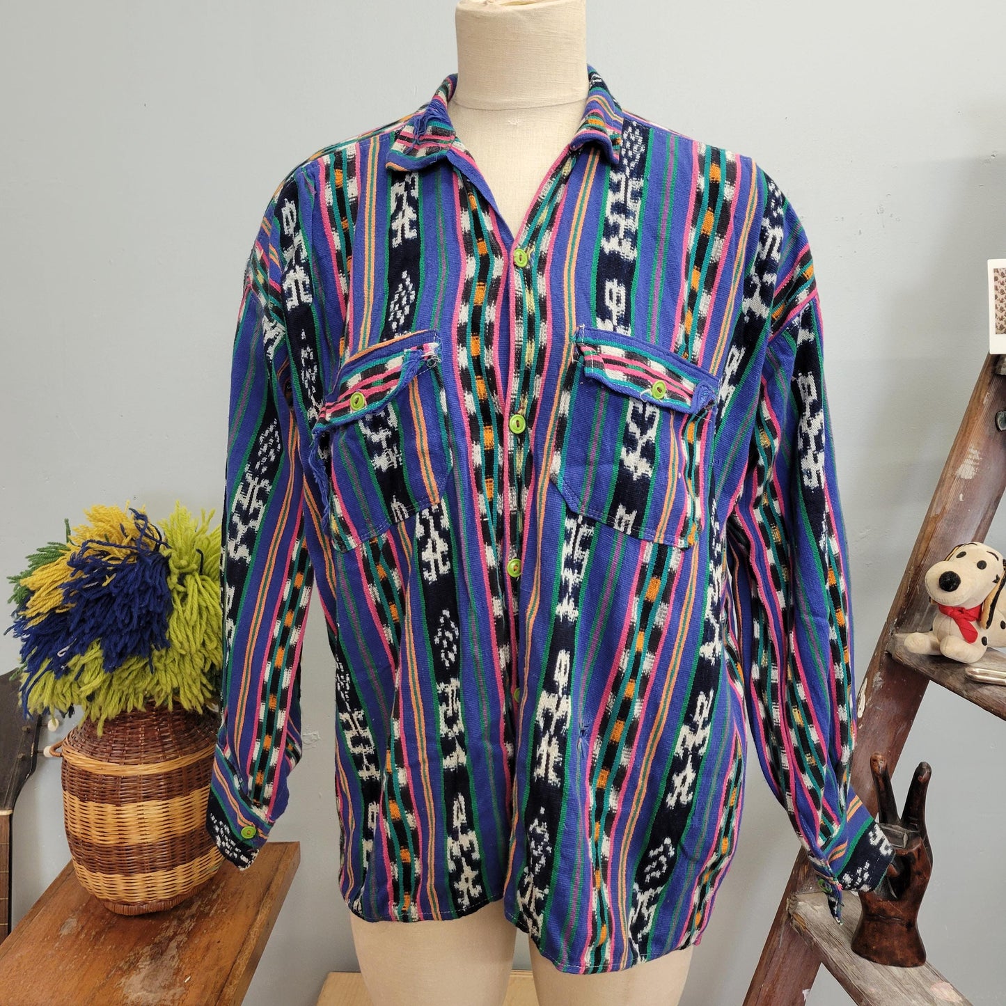 vtg 80s PSYCHEDELIC TAPESTRY SHIRT // vintage large mens patterned funky blouse southwestern needlepoint aztec button down western hippie
