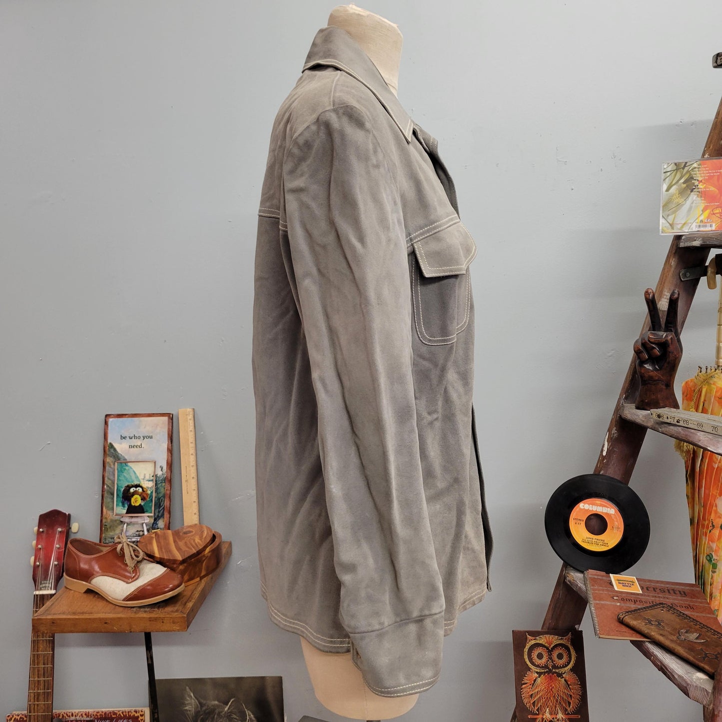 vtg 60s GRAY SUEDE JACKET // vintage hannys californian sportswear mens medium lined leather button up autumn nuback western style jacket