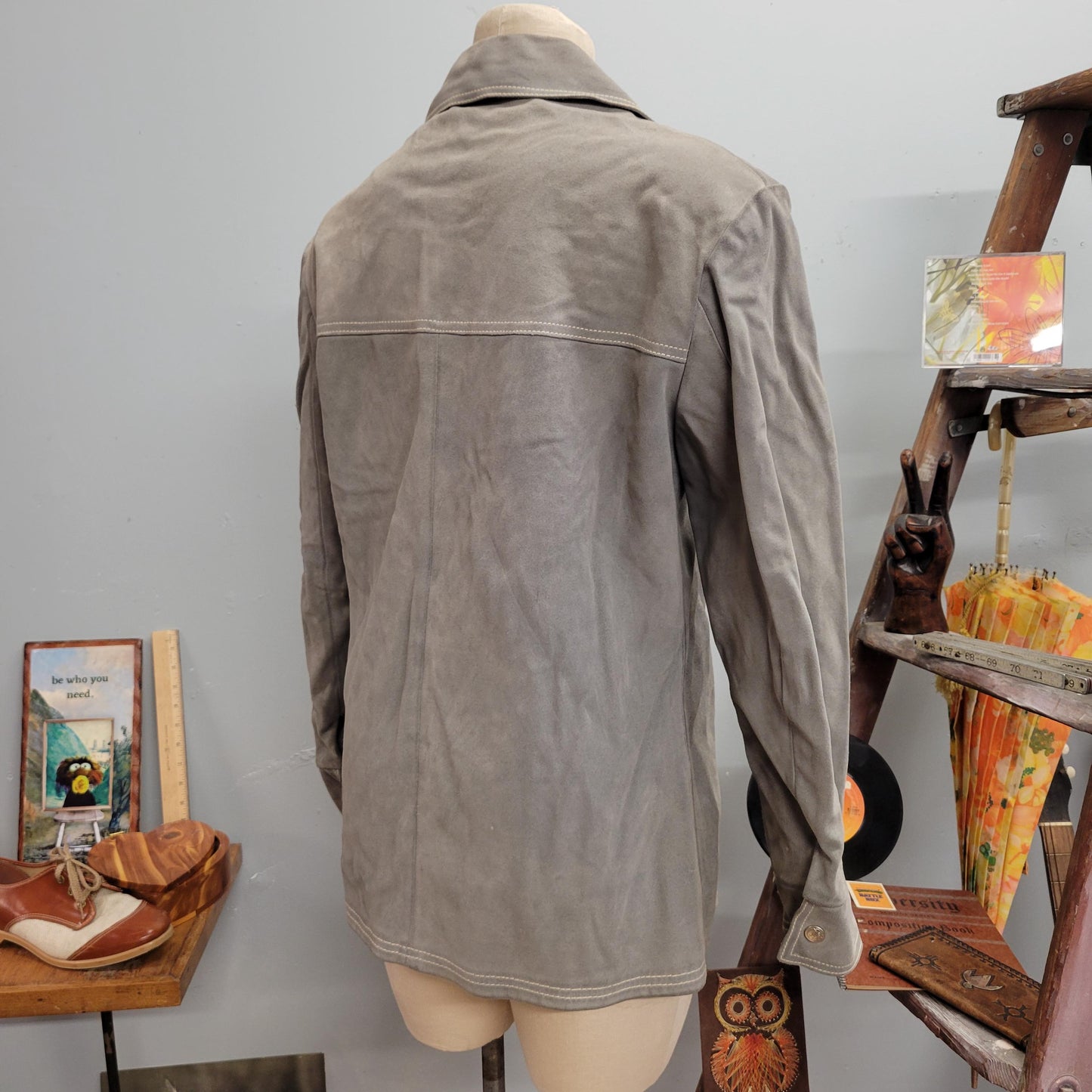vtg 60s GRAY SUEDE JACKET // vintage hannys californian sportswear mens medium lined leather button up autumn nuback western style jacket