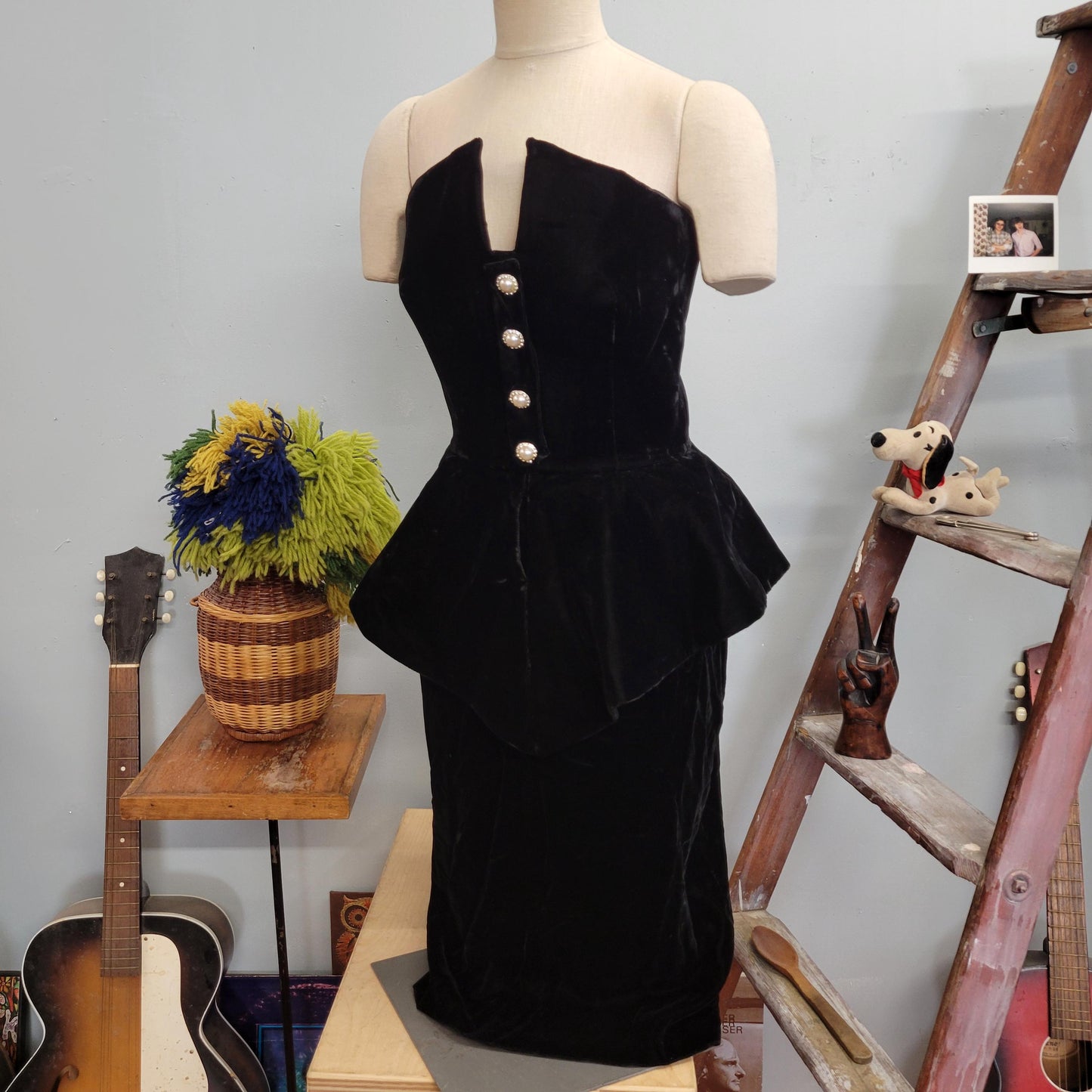 vtg 80s VELVET PEPLUM DRESS // vintage pantagis 11/12 womens medium couture pointy top art deco retro fancy cocktail party holiday dress