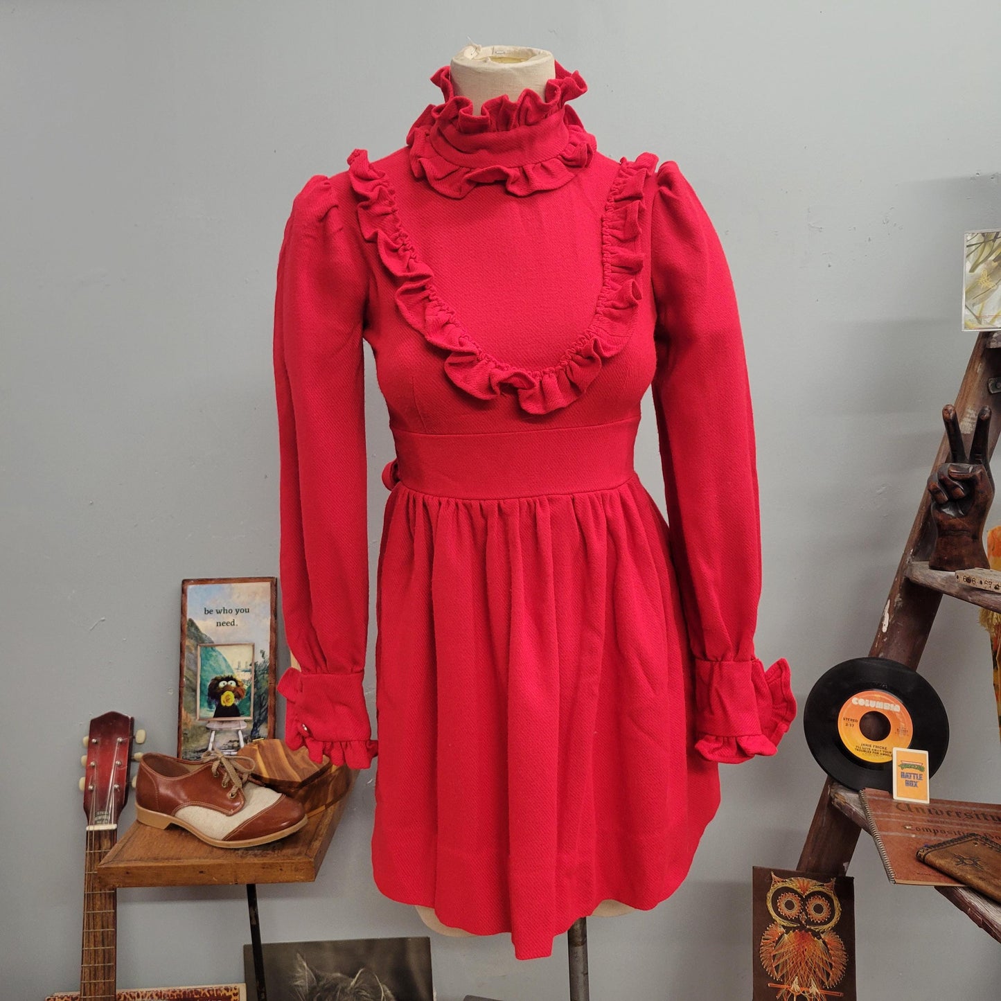 vtg 70s RUFFLE MINI DRESS // vintage red small womens cute puff sleeve ruffle yoke mod twee autumn vibes knit ruffle collar xmas party dress