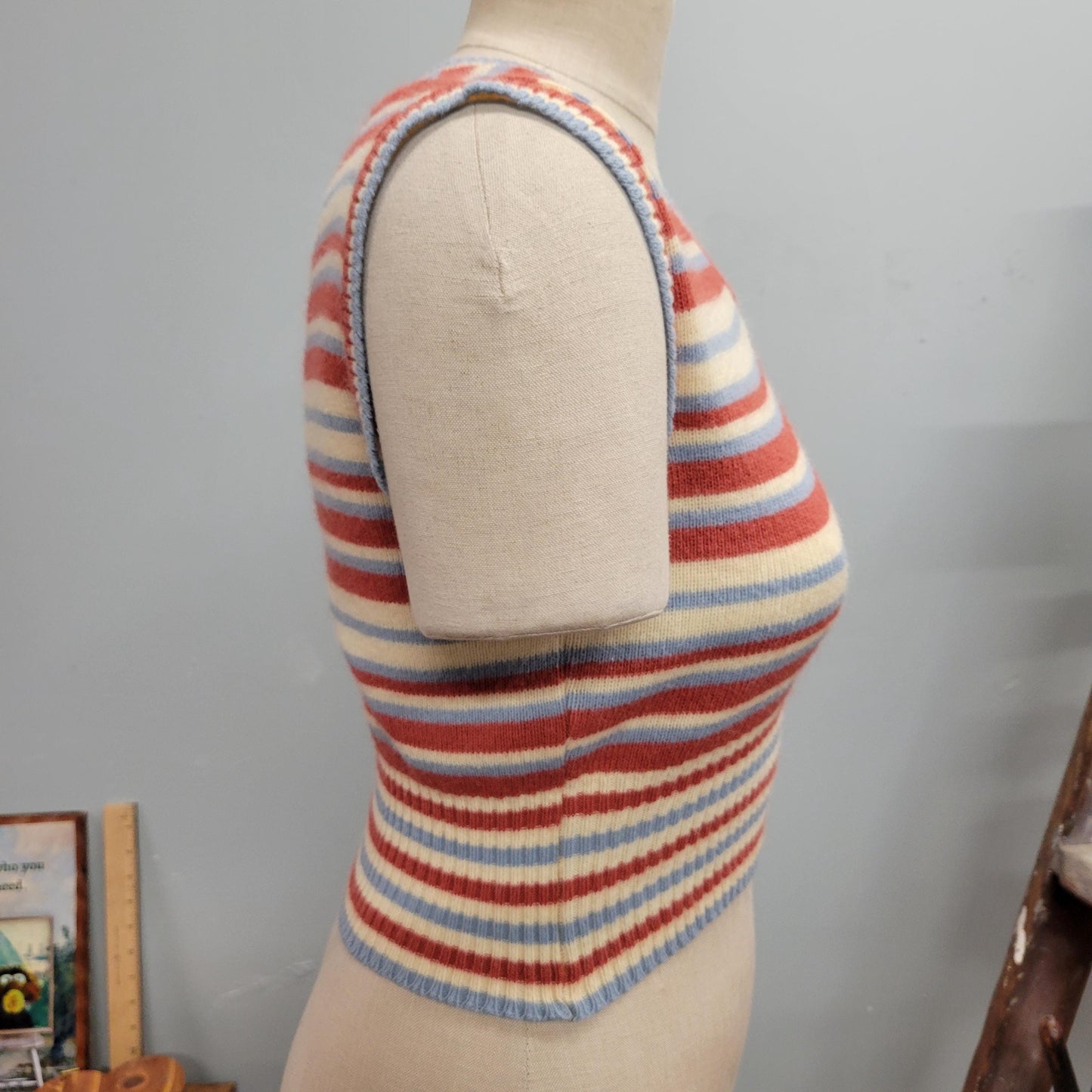 vtg 70s STRIPED SWEATER TOP / vintage crochet knit tank crop top cute small layering piece striped retro v neck cropped autumn sweater layer