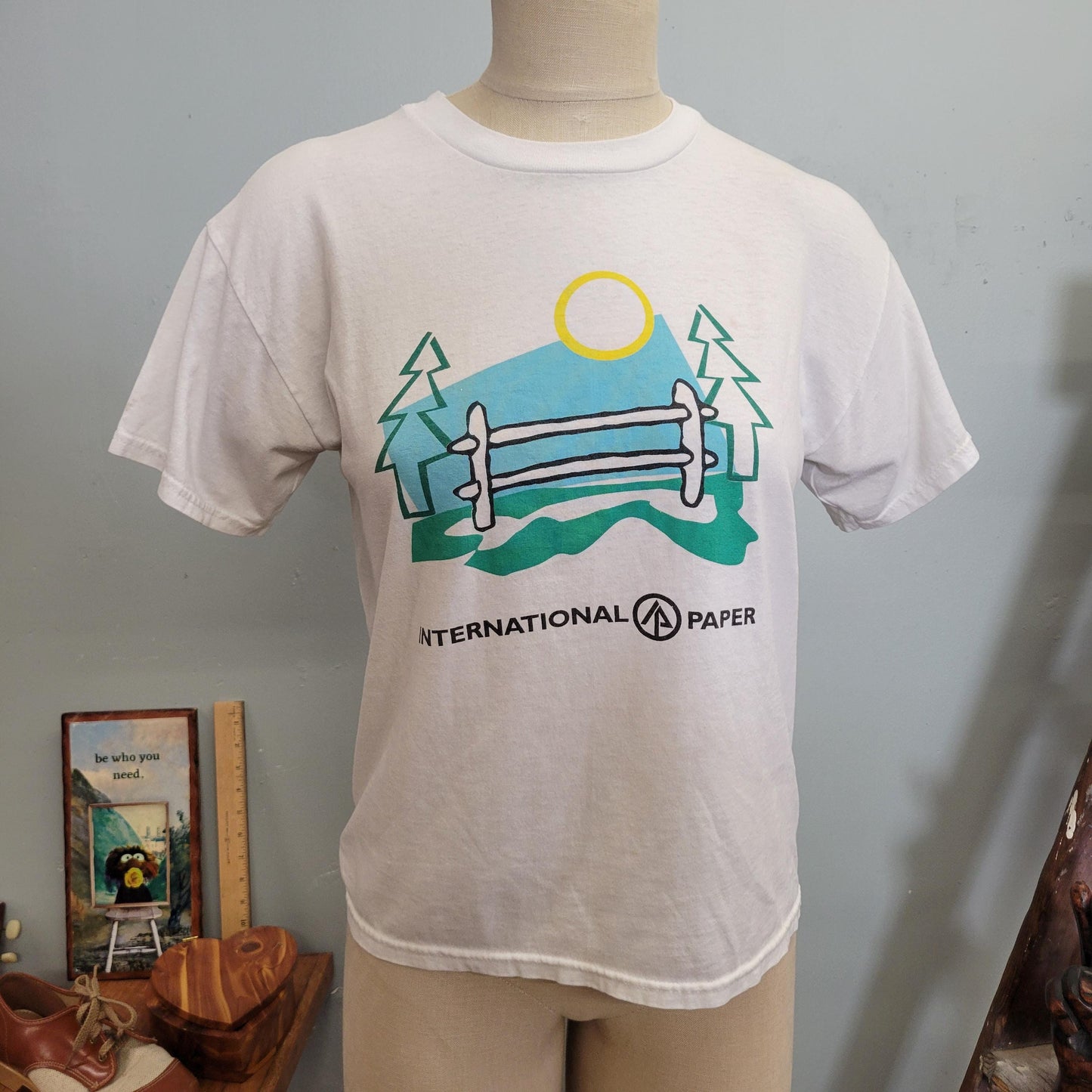 vtg 90s INTERNATIONAL PAPER TSHIRT // vintage hanes heavyweight youth large 14-16 soft thin parks and rec the office dunder mifflin cute