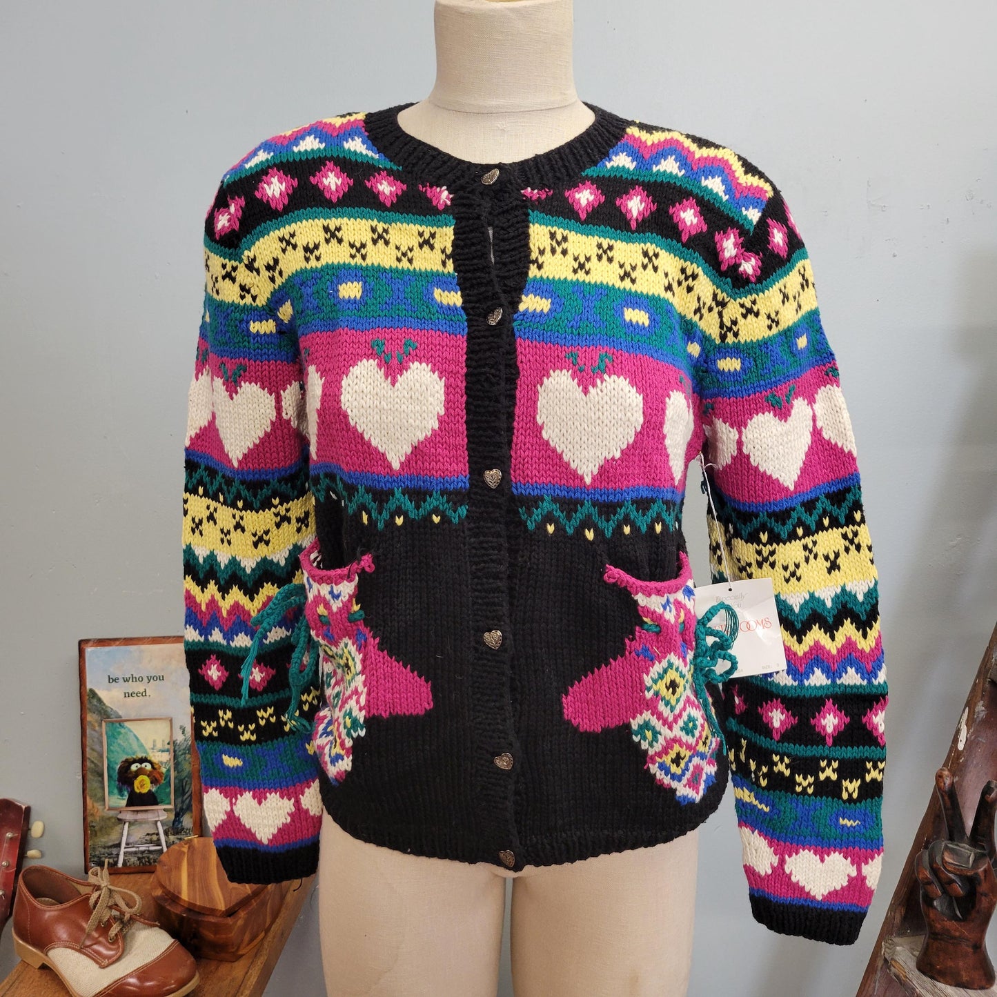 vtg 80s HEART MITTEN POCKETS Sweater // vintage small womens deadstock chunky xmas heirlooms festive winter abstract pattern hearts knit top