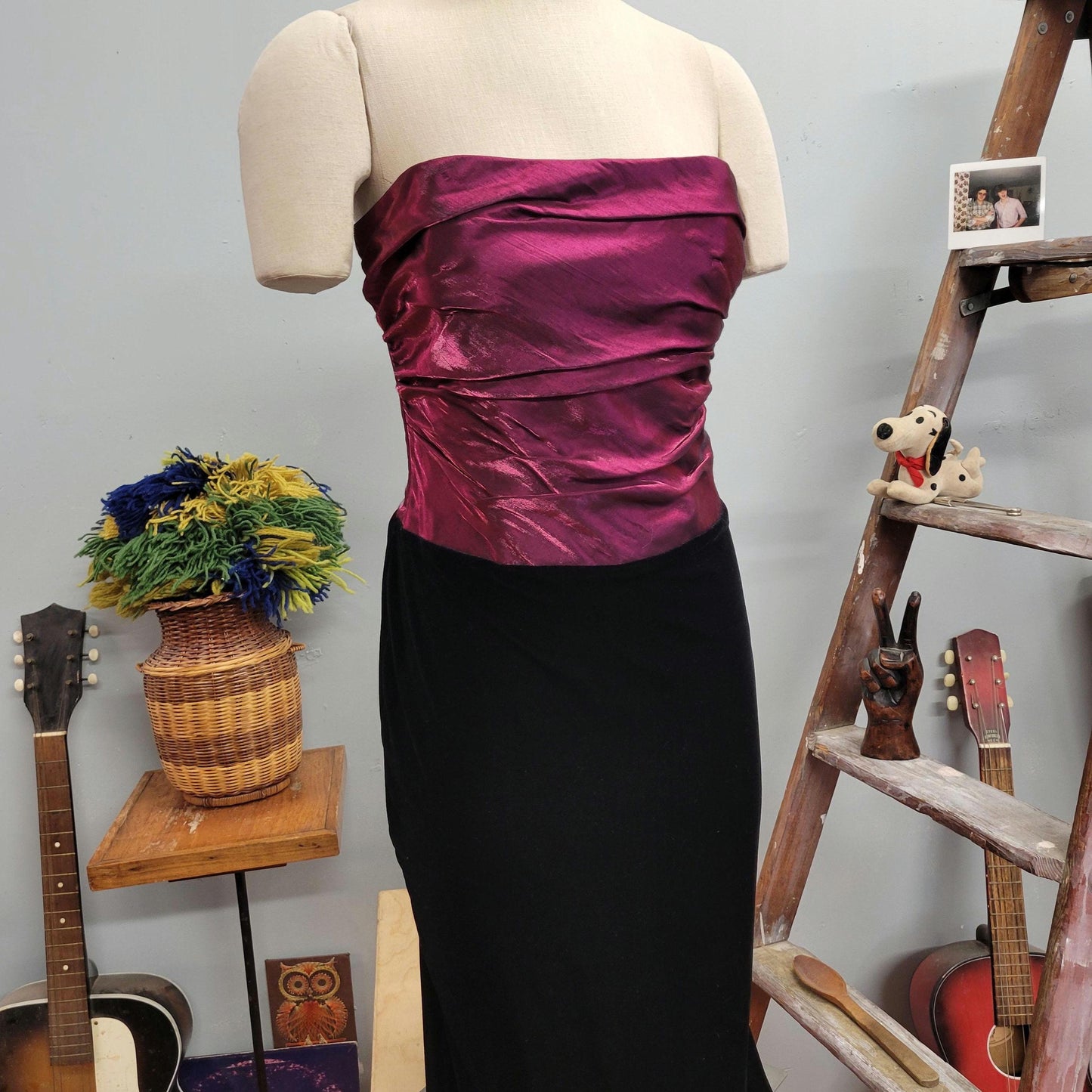 vtg 70s STRAPLESS VELVET DRESS // vintage jessica mcclintock gunne sax size 11 iridescent metallic purple holiday party sexy hostess gown