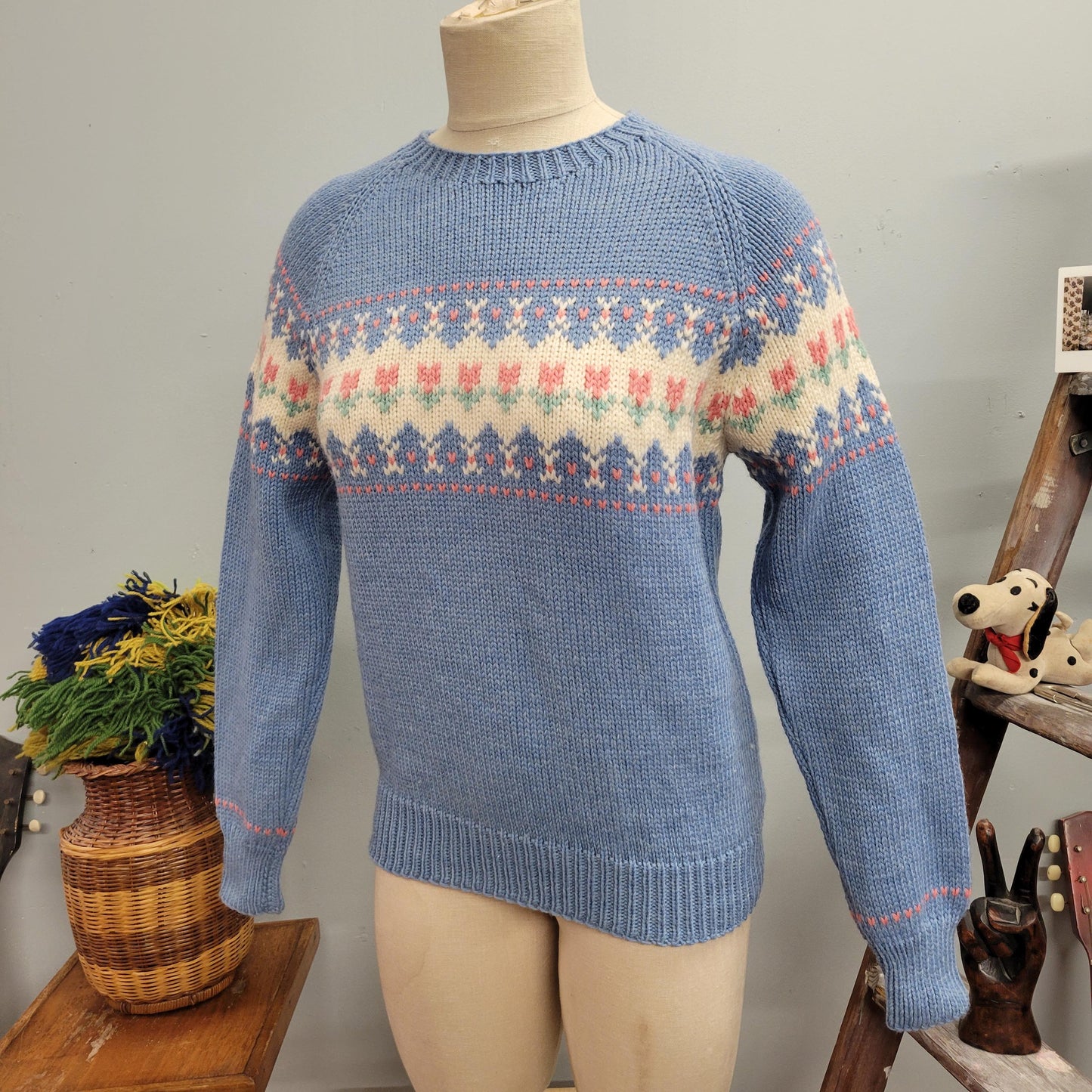 vtg 70s PASTEL BLUE SWEATER // vintage mary knits wool