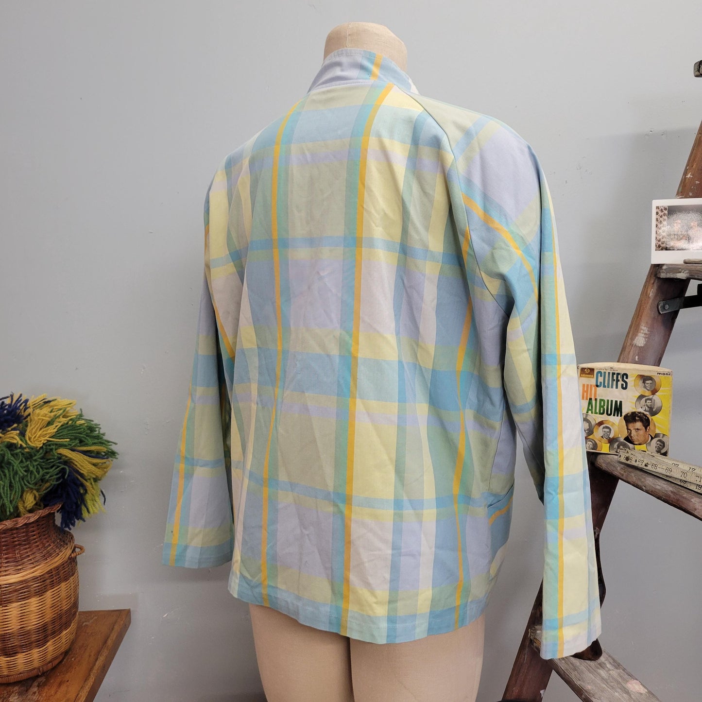 vtg 60s PLAID ZIPUP SHIRT // vintage glenbrooke large mens unisex pastel striped lightweight preppy rockabilly parka autumn rain jacket