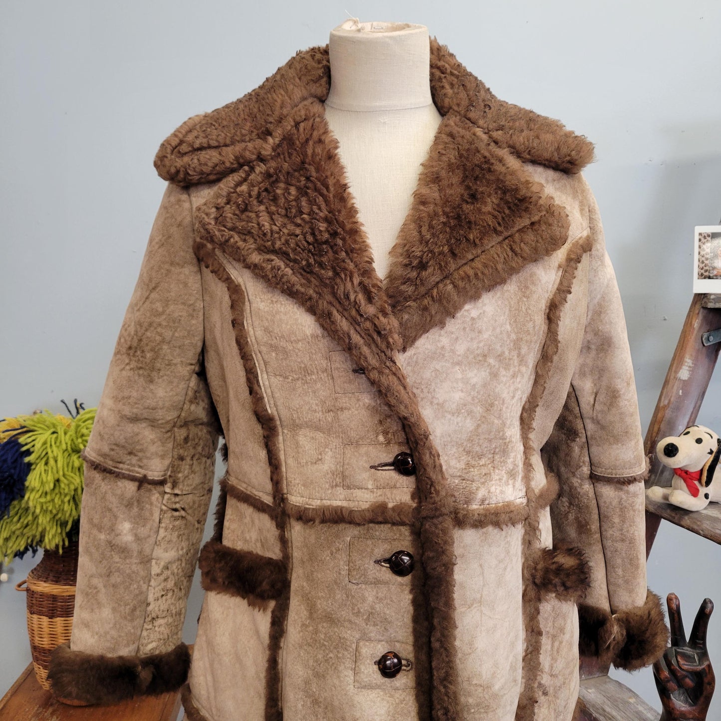 vtg 70s BROWN SHERPA COAT // vintage suede fur parka skalar 16 sheepskin shearling heavy warm ranch coat unique hippie western boho style