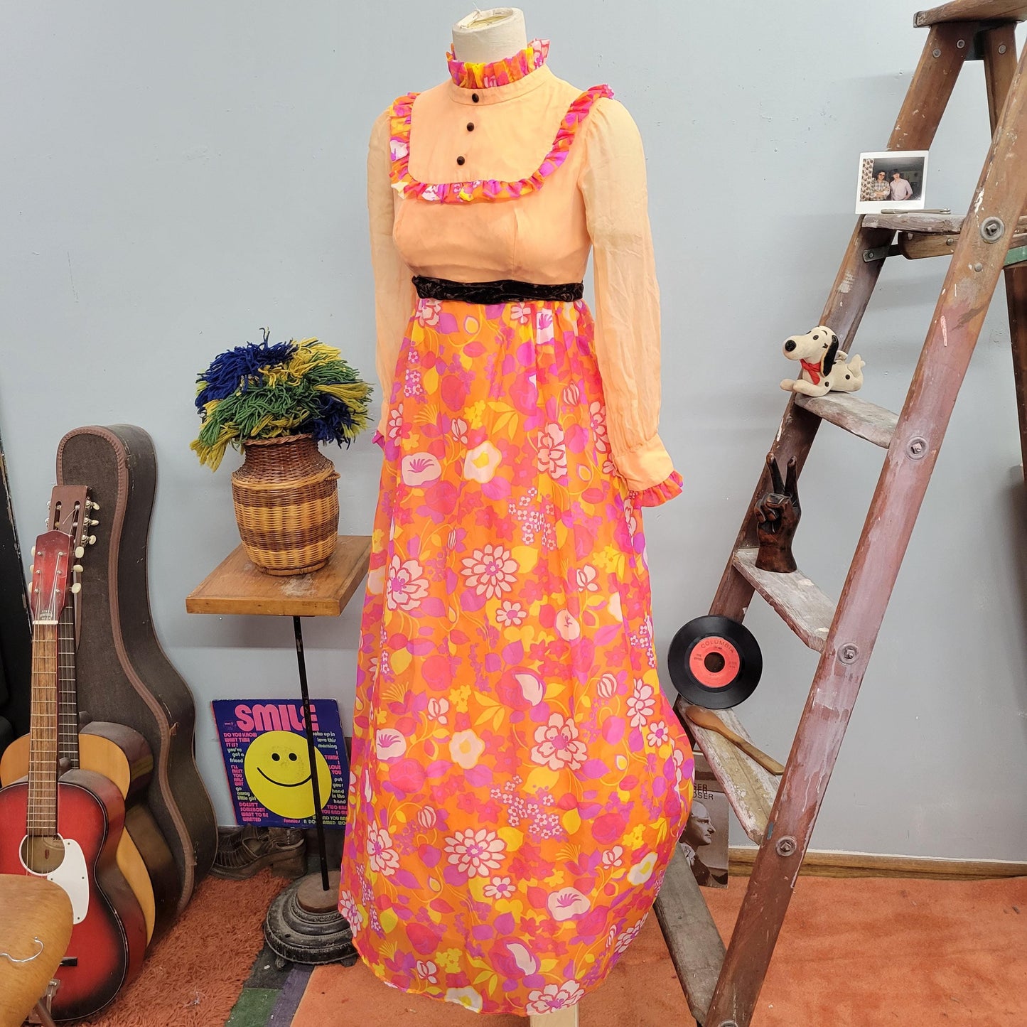 vtg 70s FLOWER POWER DRESS // vintage small womens psychedelic ruffle collar sheer sleeve chiffon bright flower power maxi full length gown
