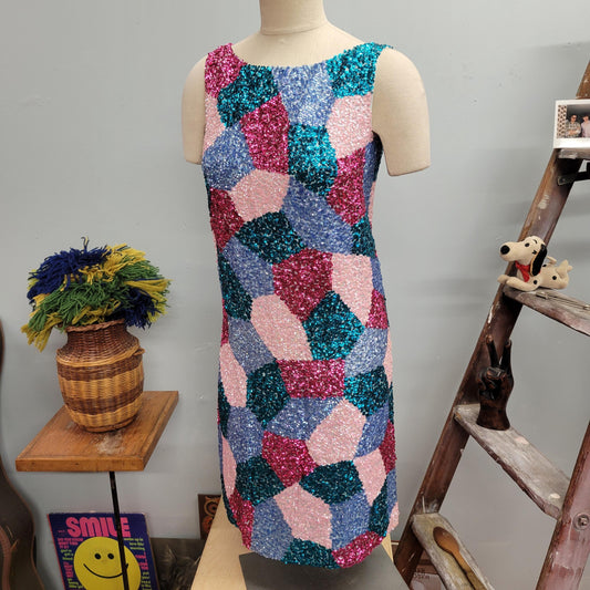 vtg 60s SEQUINED PATCHWROK  DRESS // vintage neusteters womens small multicolor party dress holiday new years festive sparkly cocktail dress