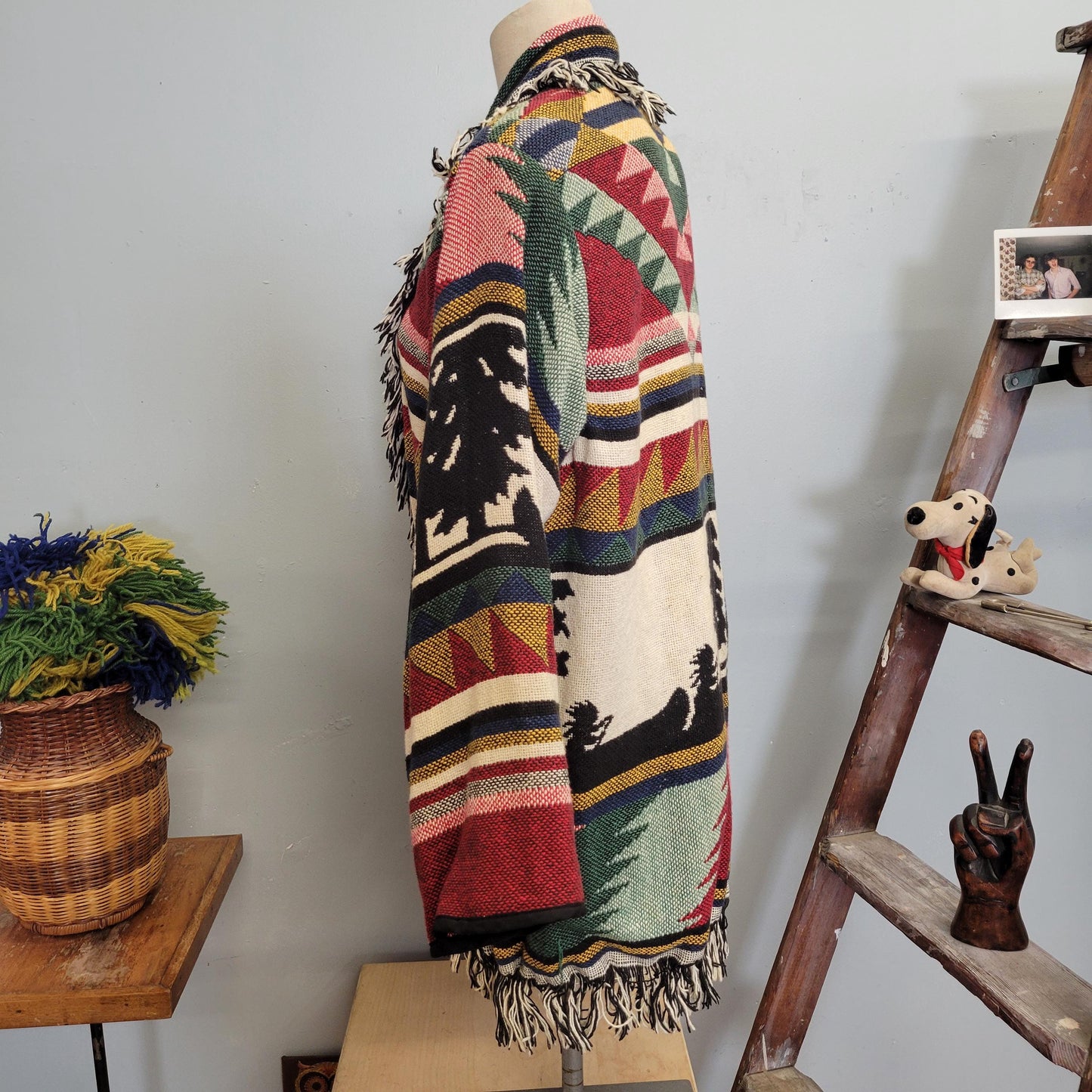 vtg 80s TAPESTRY FRINGE JACKET // vintage blanket jacket sweater womens xl southwestern boho 70s hippie retro metal conch cozy cottage aop