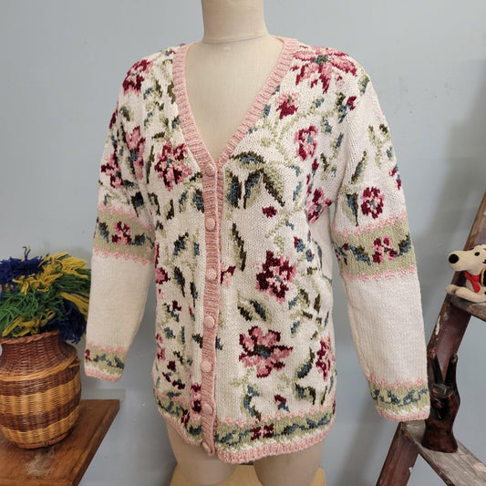 vtg 80s FLORAL EMBROIDERED CARDIGAN // vintage knit sweater dbl small womens oversized tapestry thick chubby knit cottage button up sweater