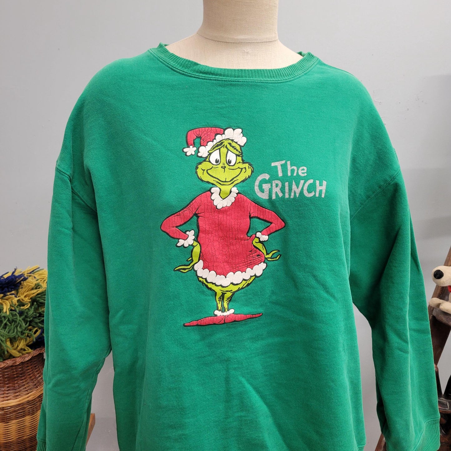 vtg 90s THE GRINCH SWEATSHIRT // vintage dr suess christmas large unisex classic grinch film santa suit xmas holiday party festive crewneck