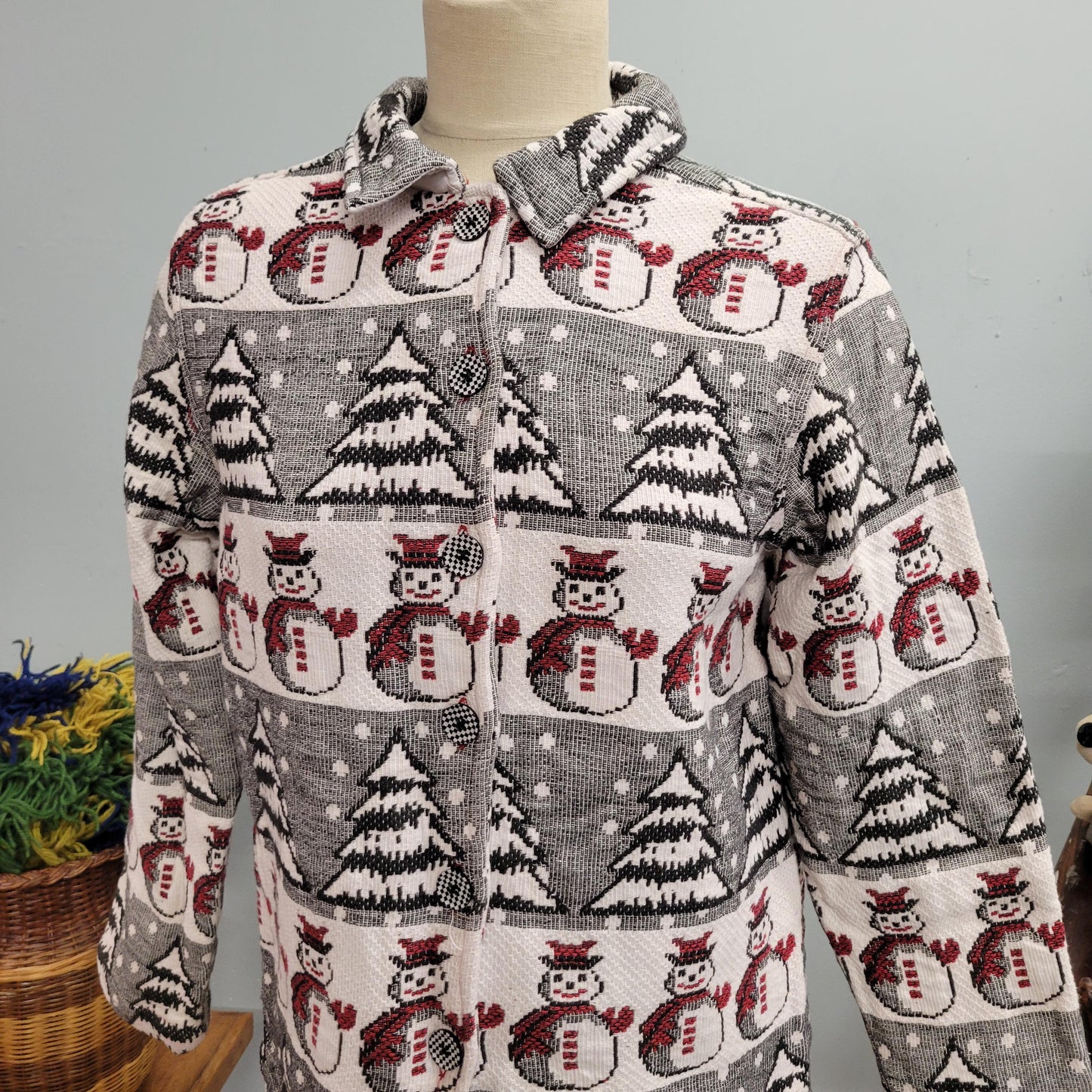 vtg 70s SNOWMAN TAPESTRY JACKET // vintage breckenridge petite medium womens all over print knit winter blanket jacket xmas party sweater