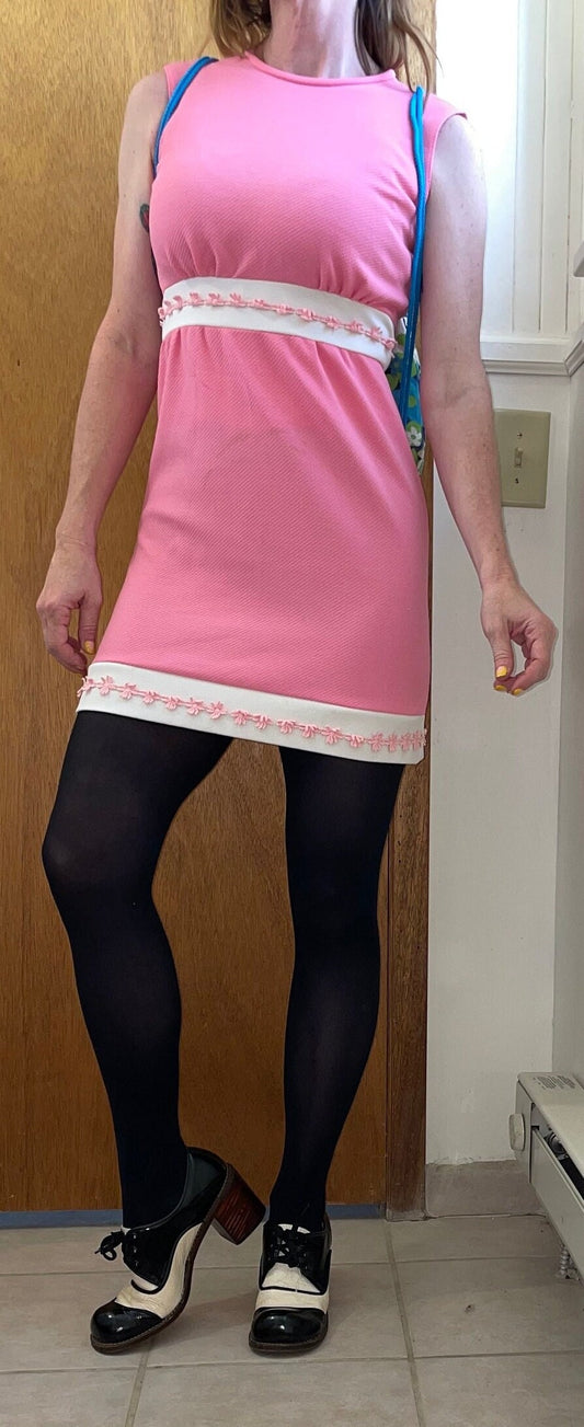vtg 60s PINK MOD DRESS // vintage space age  womens small floral embroidered two tone mini go go barbie pink sleeveless pencil dress