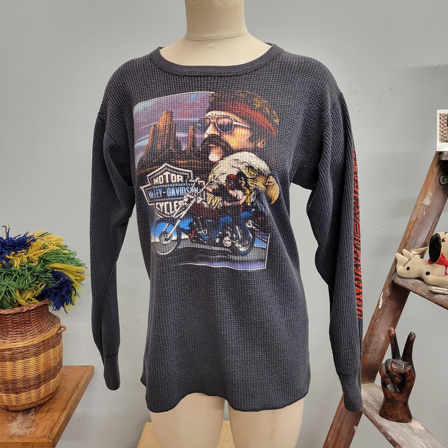 vtg 80s HARLEY DAVIDSON THERMAL top // vintage mens fashion thermal xl waffle weave 3d emblem biker soft winter eagle motorcycle graphic