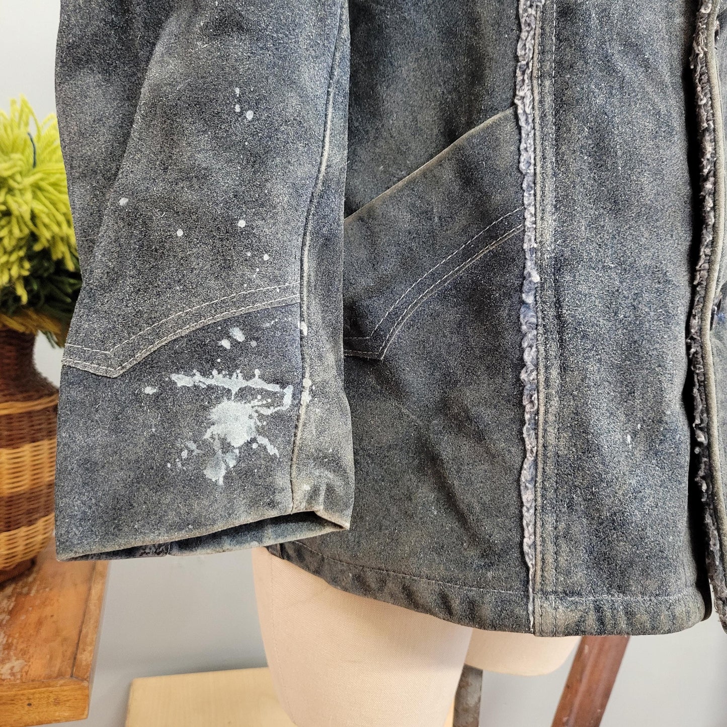 vtg 70s BLUE SHERPA DENIM Coat // vintage field stream jacket 40 men’s distressed rugged western hippie winter overcoat sheepskin ranchwear