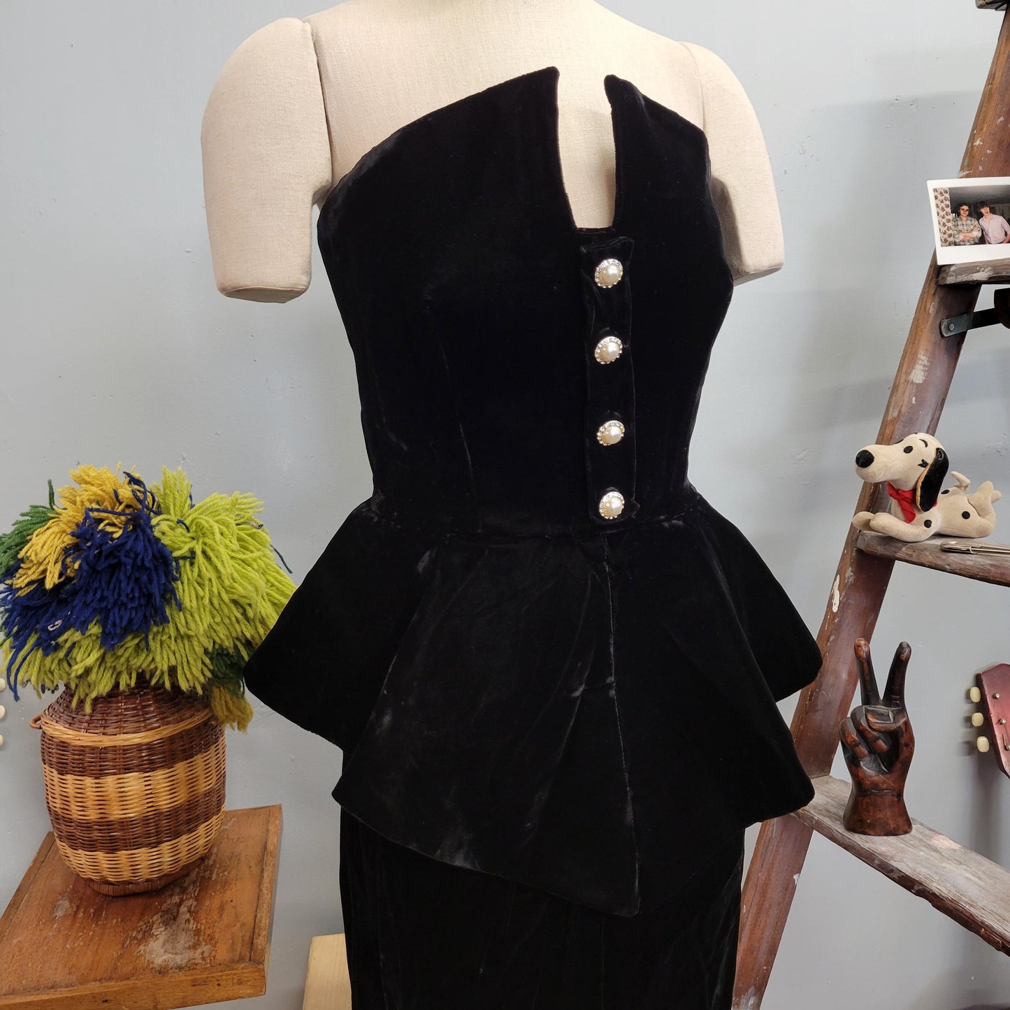 vtg 80s VELVET PEPLUM DRESS // vintage pantagis 11/12 womens medium couture pointy top art deco retro fancy cocktail party holiday dress