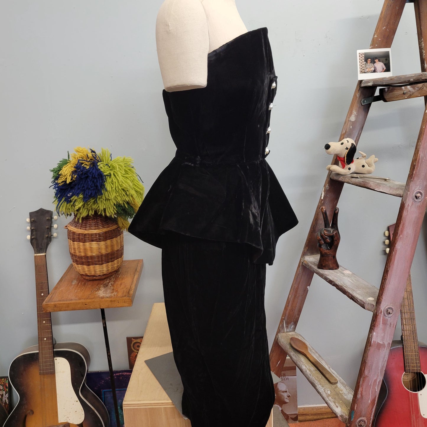 vtg 80s VELVET PEPLUM DRESS // vintage pantagis 11/12 womens medium couture pointy top art deco retro fancy cocktail party holiday dress