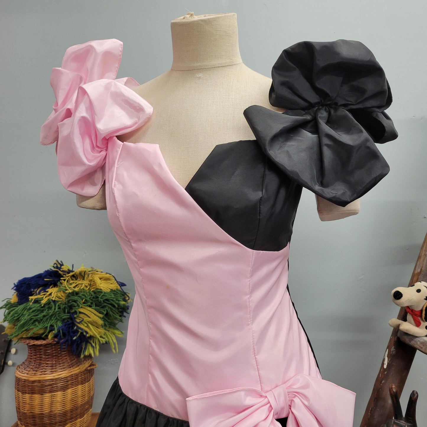 vtg 80s TWO TONE GOWN // vintage puffy sleeves pastel pink soft goth pageant dress size 8 statement piece dramatic two tone fancy evening