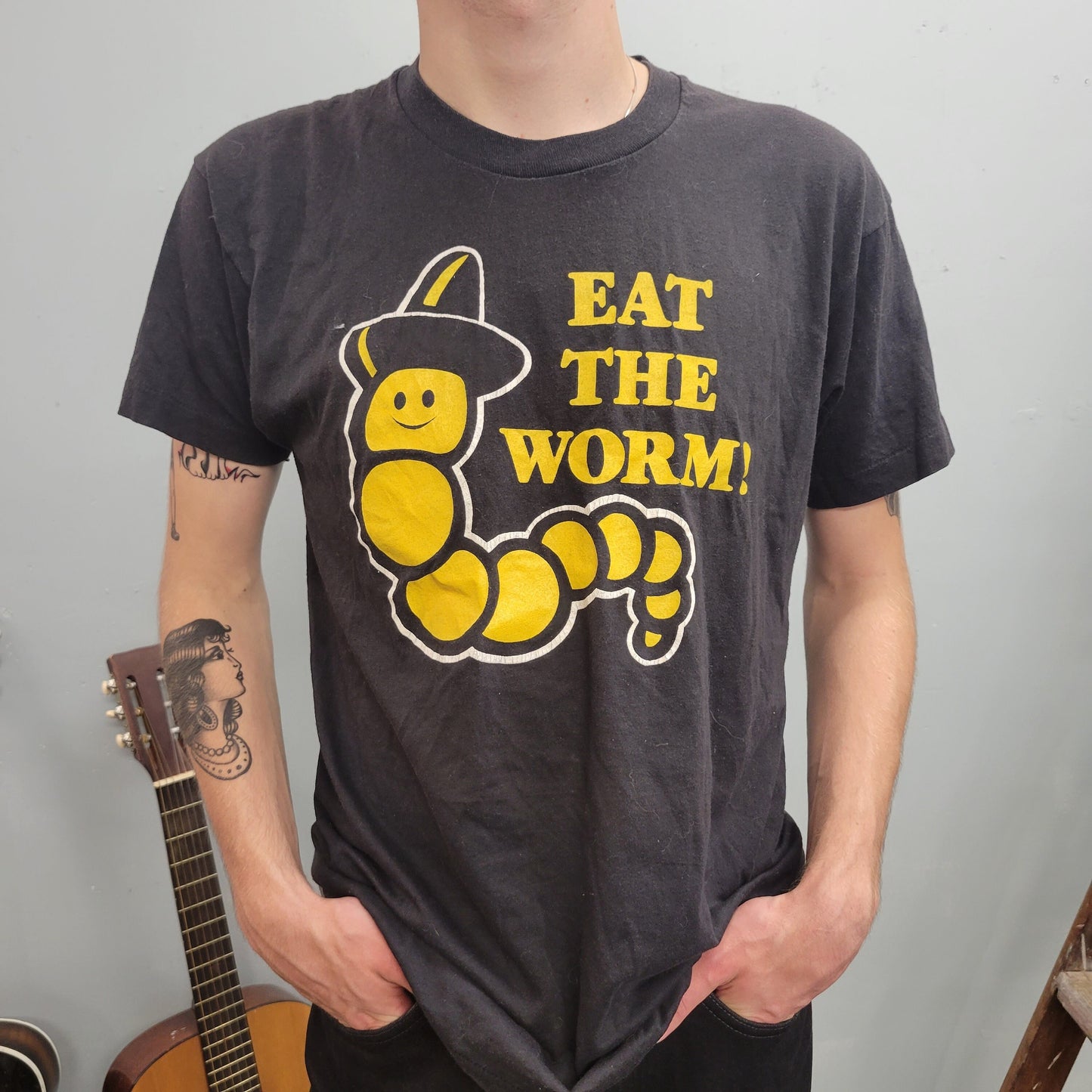 vtg 80s EAT THE WORM mezcal tshirt // vintage 1980s axel rose tequila booze guns and roses 3d rocker music liquor beer rockstar metallica